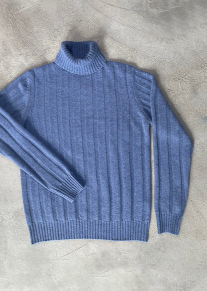 ETHAN | Our chunky rib-knit roll