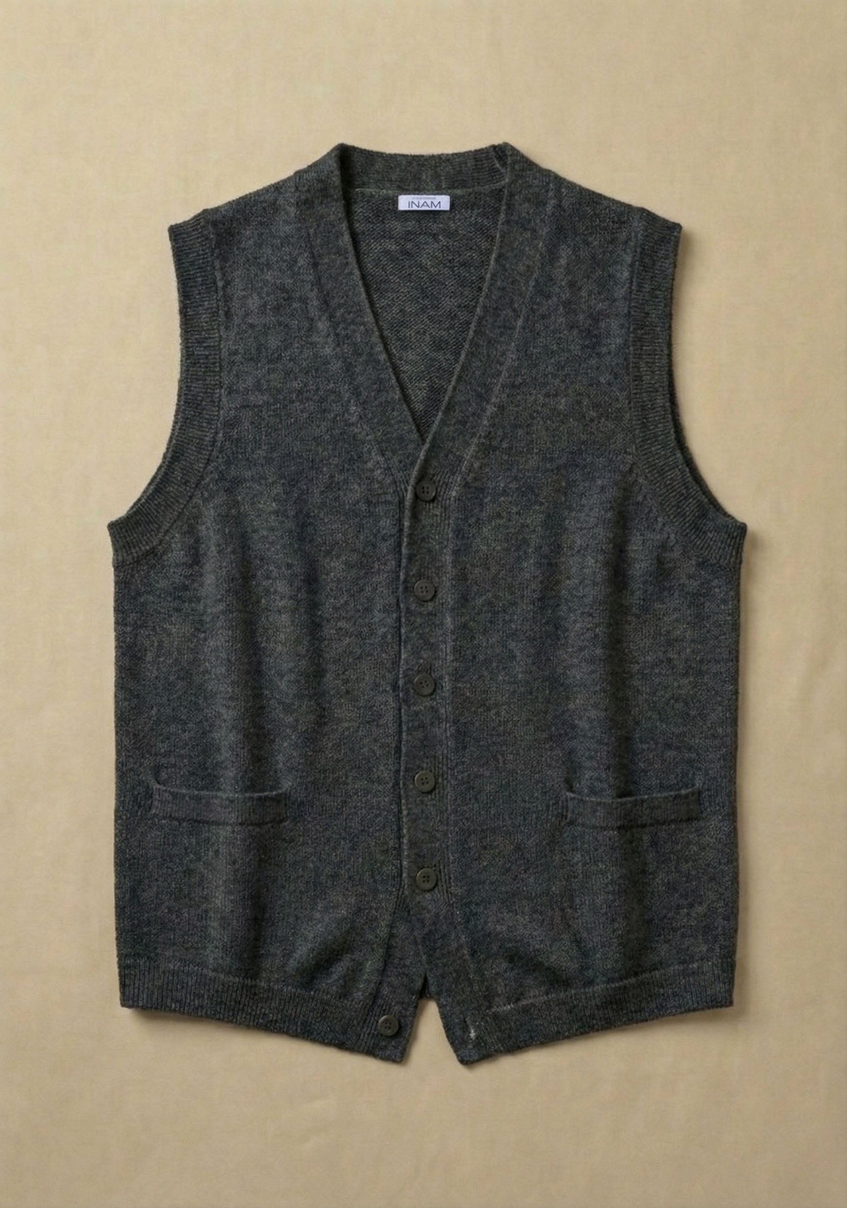 JASON | Our sleeveless cardigan
