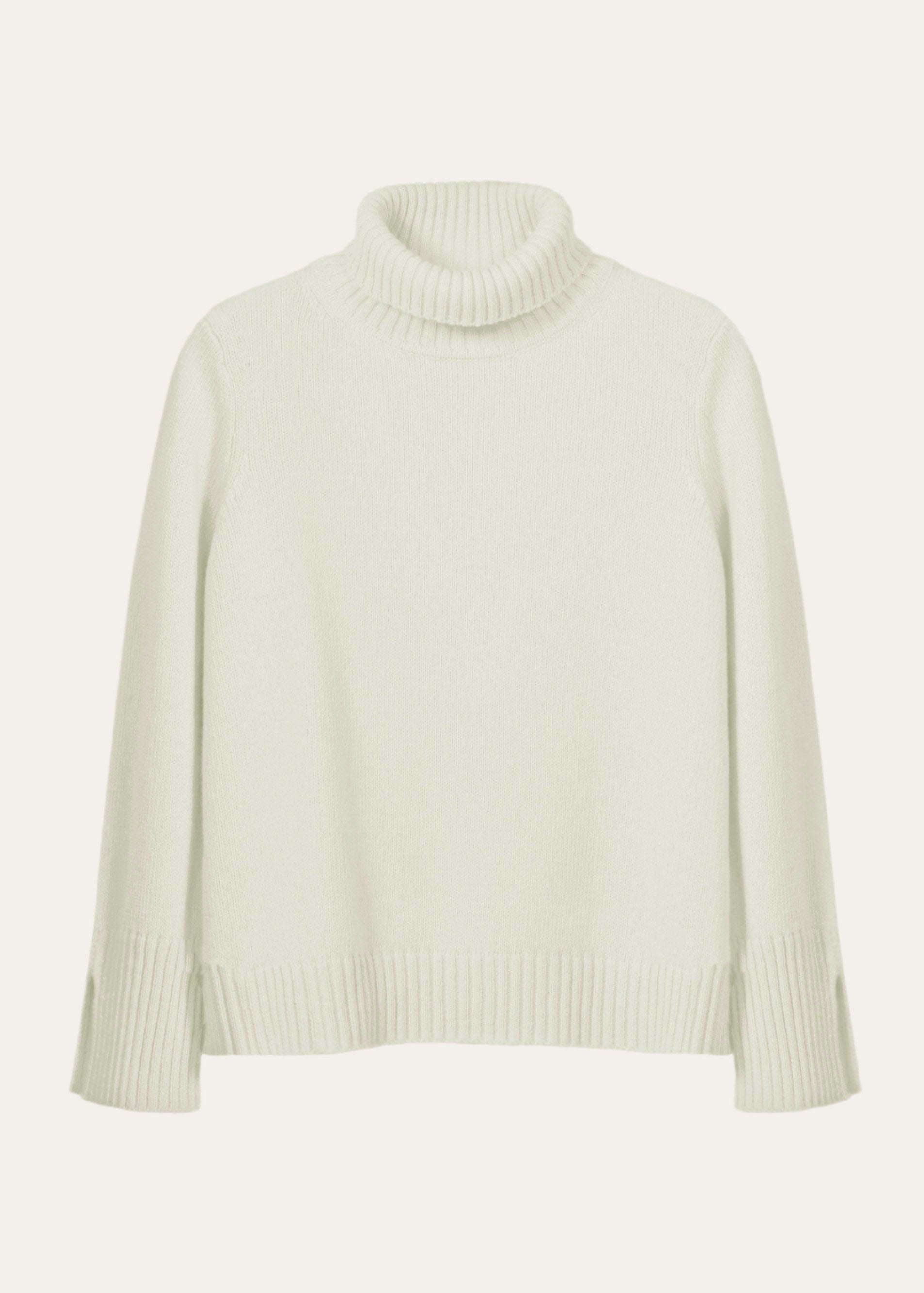 OCEANA| Our chunky cashmere roll neck
