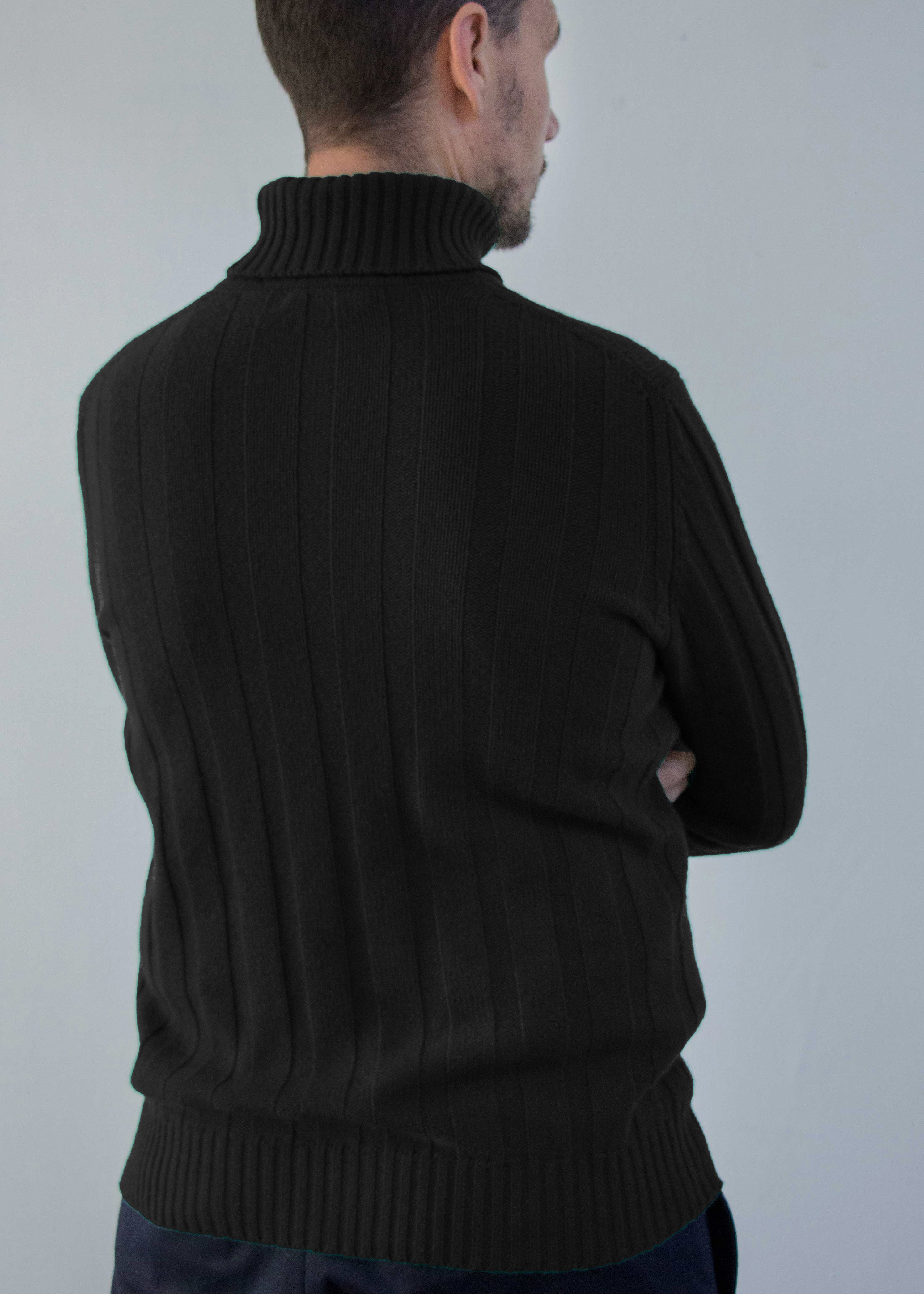 ETHAN | Our chunky rib-knit roll