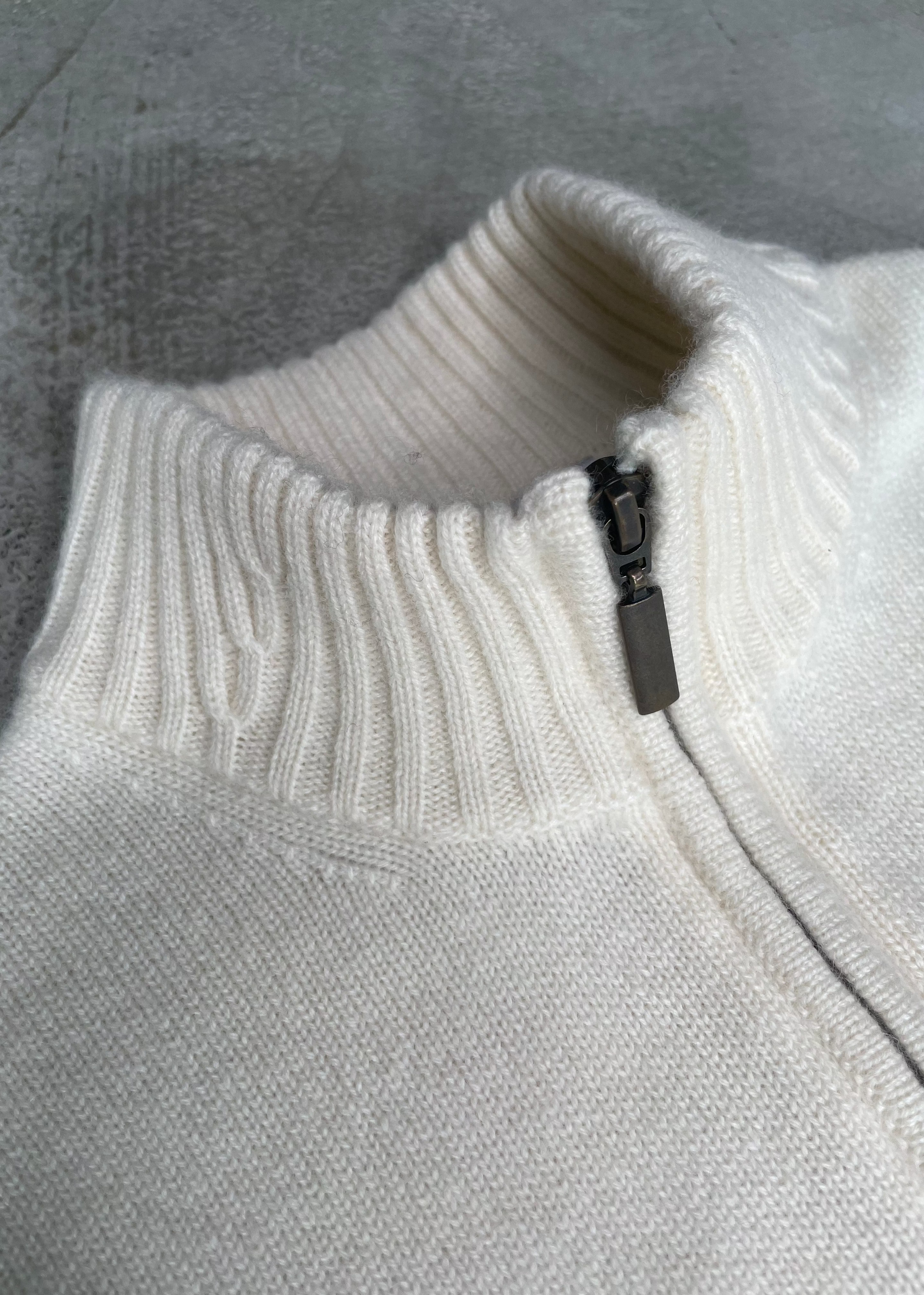 Thomas| Our half-zip cashmere