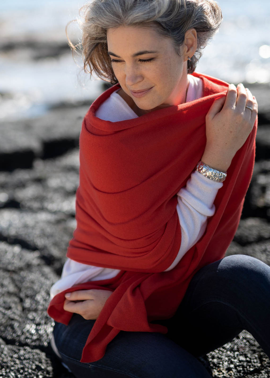 JUNA | Our cashmere shawl