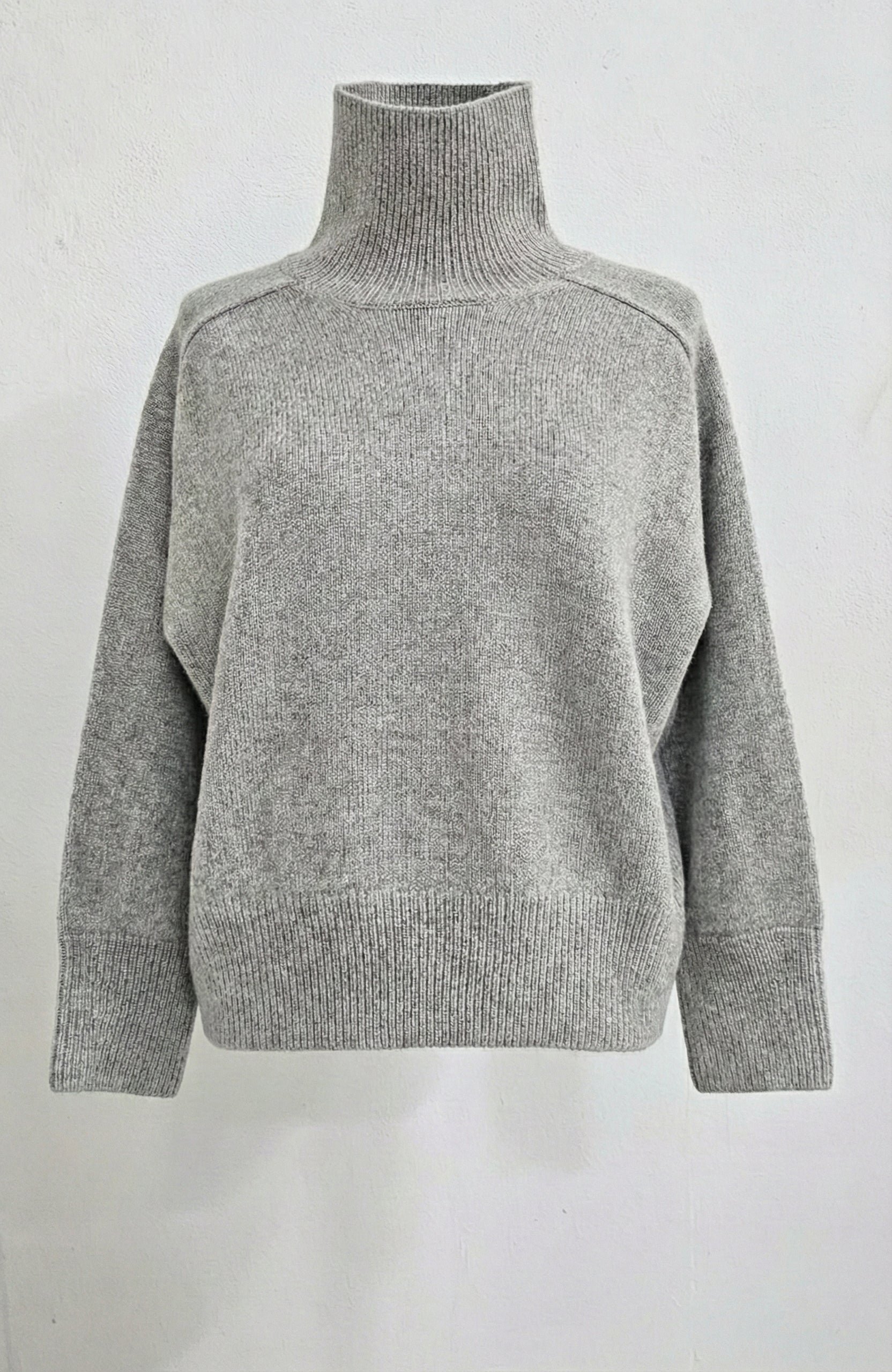 NESSA | Our funnal neck