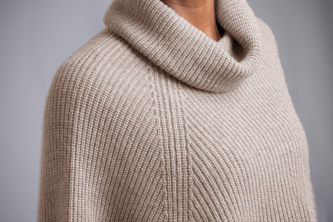 NAJMA | Our rib-knit poncho