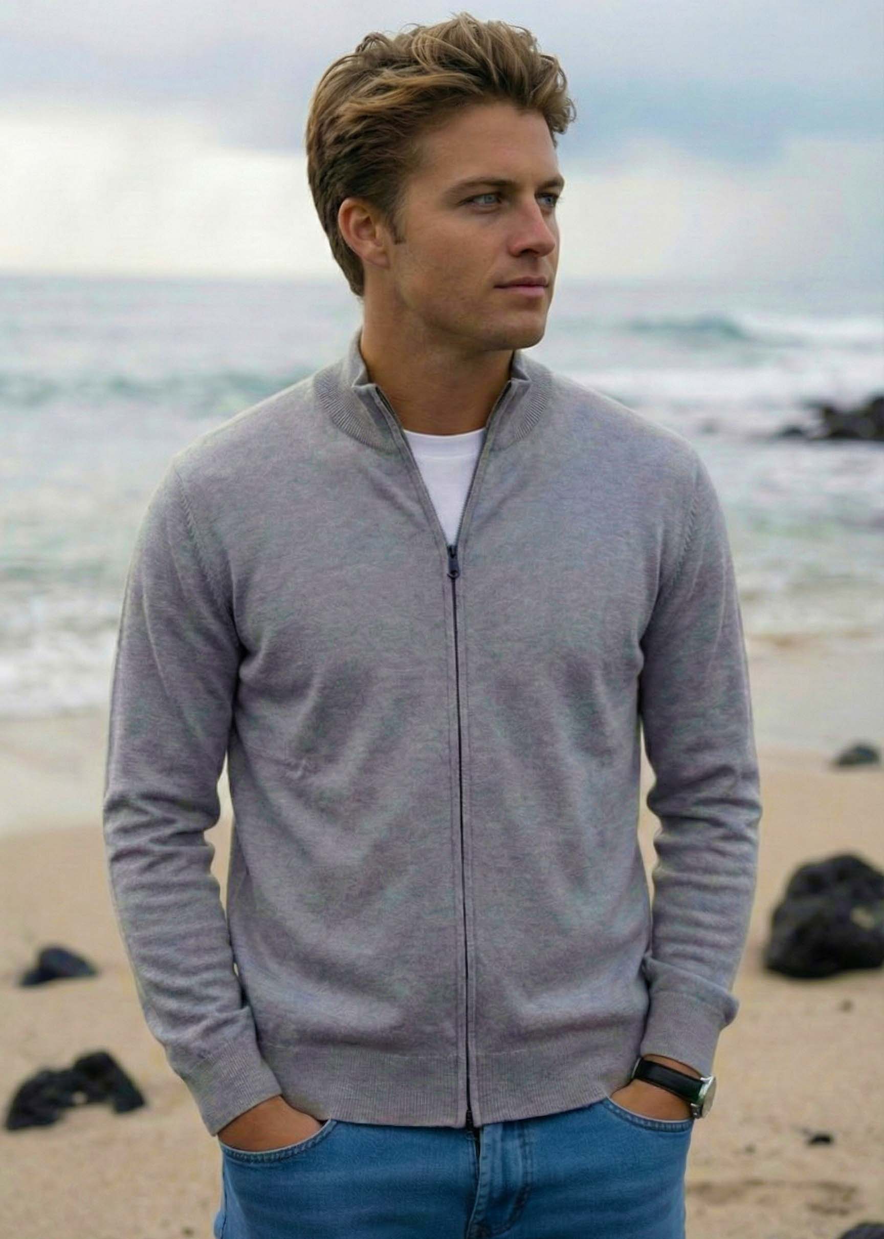 BRYAN | Our two-way zip