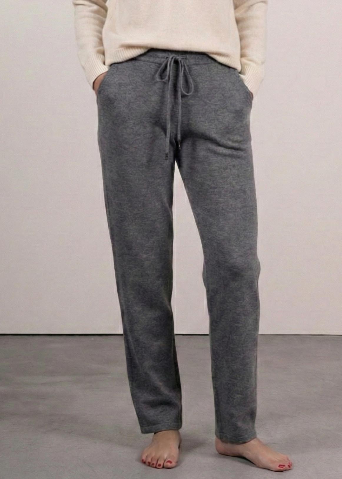 CASSANDRA | Our lounge pants