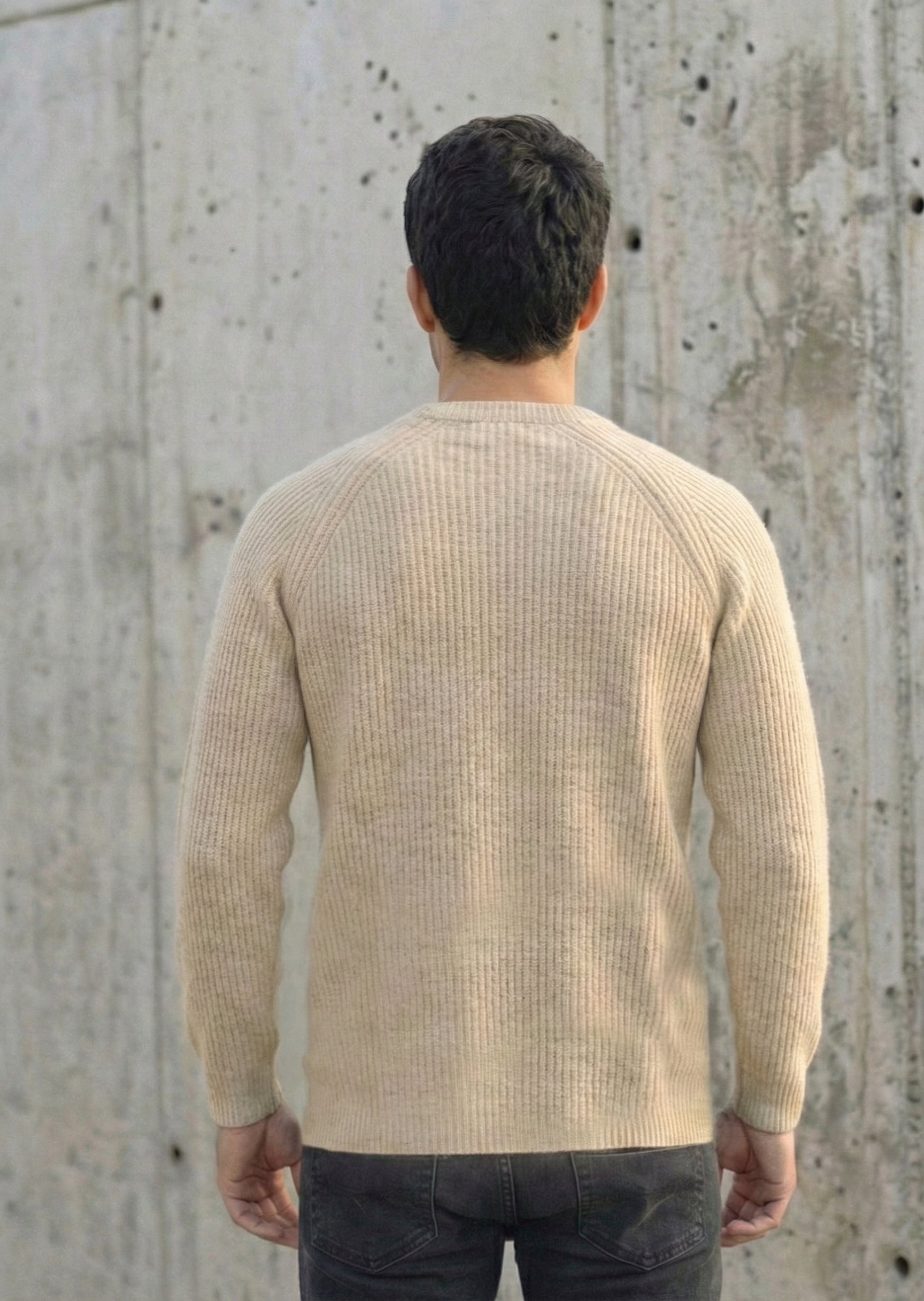 HARRY | Our chunky raglan crew