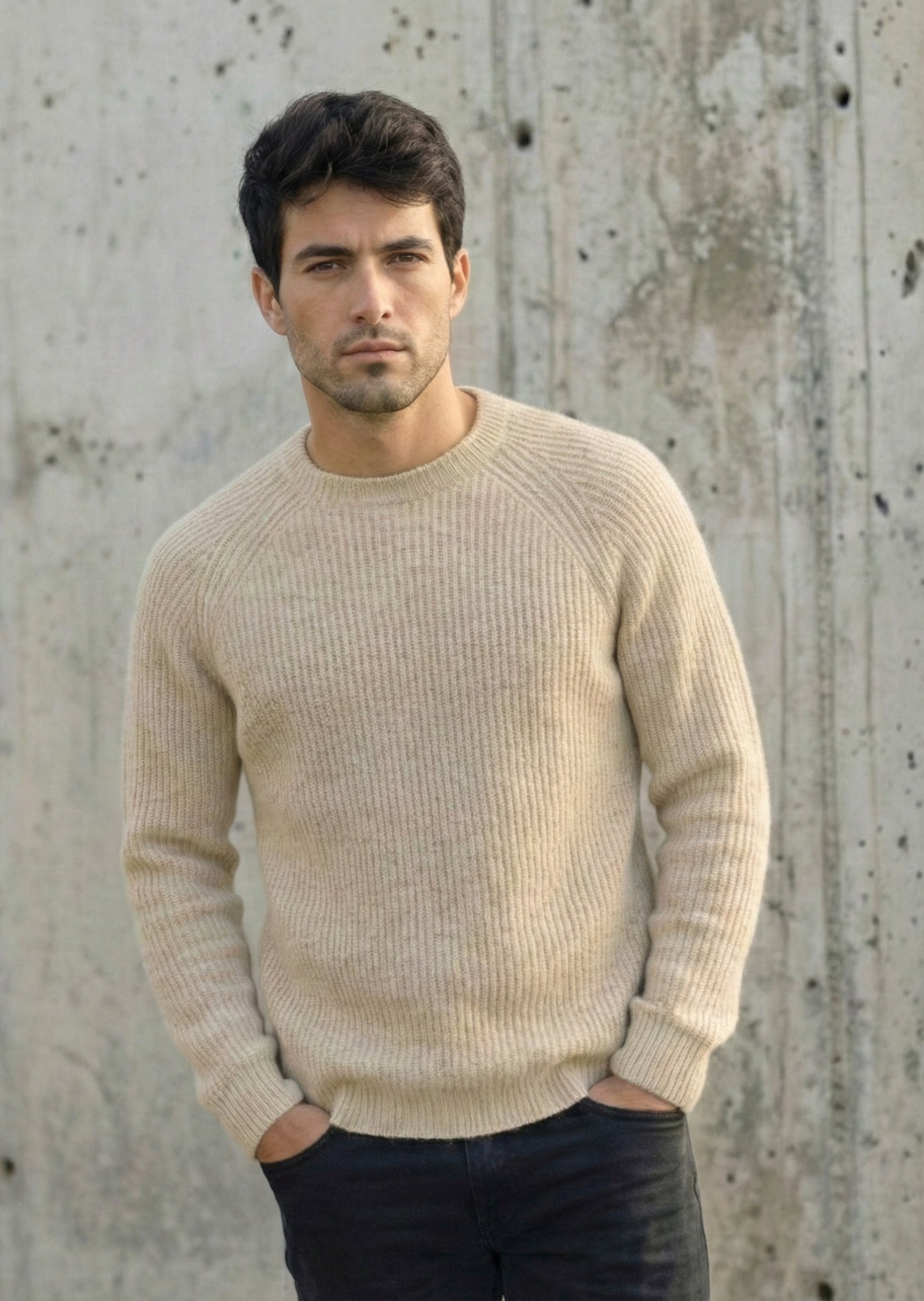 HARRY | Our chunky raglan crew