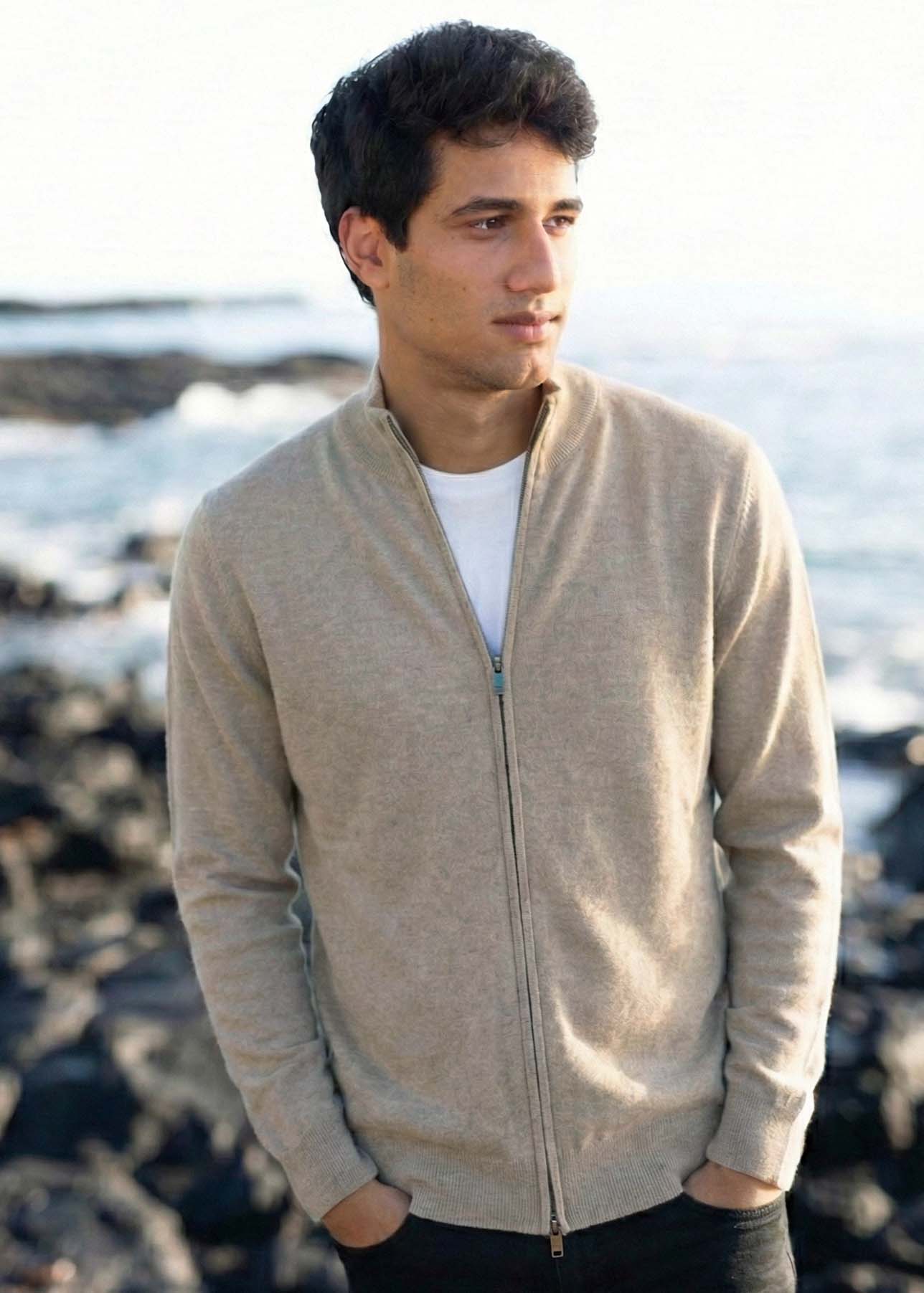 JAMES | Our bomber jacket