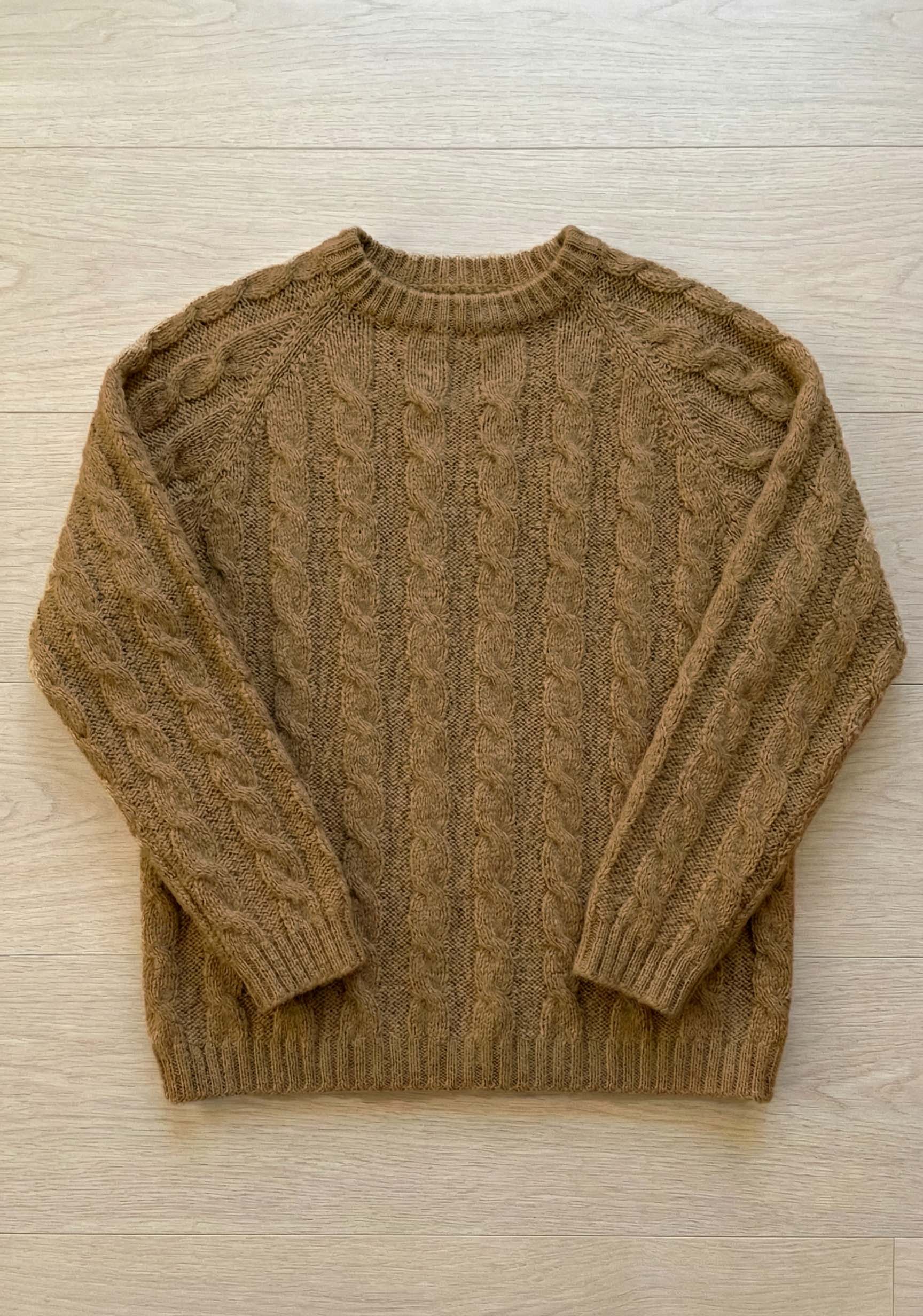 KAYLEY | Our modern cable-knit crew