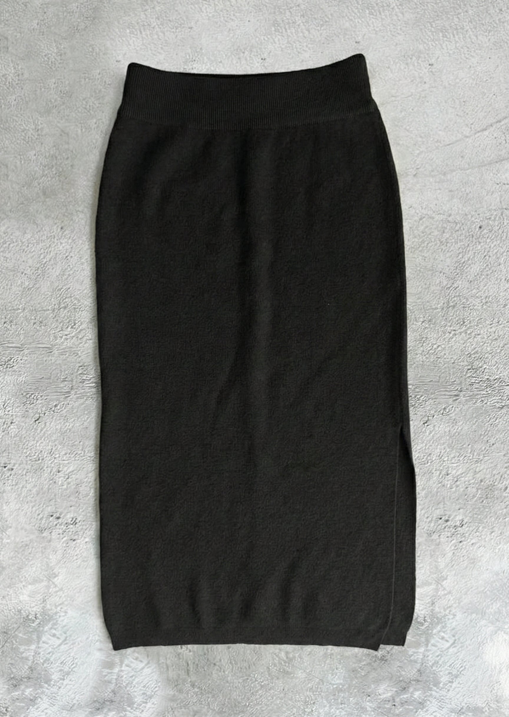 PARIS | Our long rib Skirt